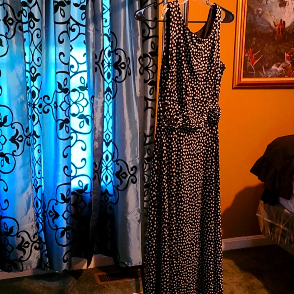 Stretch Midi Dress